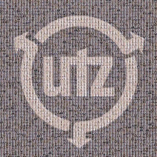 Utz员工组成了Utz的标志的无人机照片。