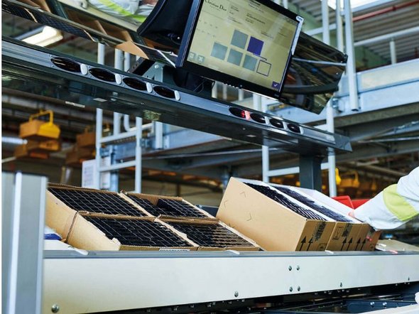 Picking station at Dior's warehouse